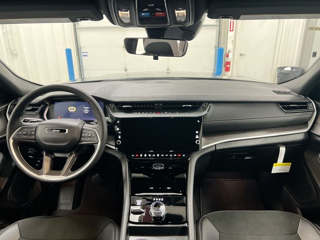2026 Jeep Grand Cherokee L Laredo