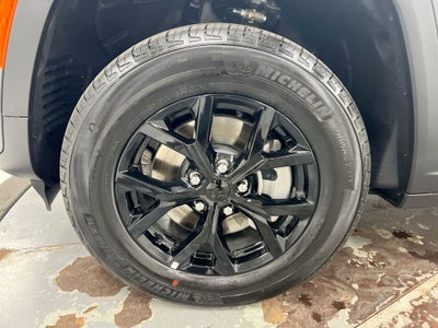 2026 Jeep Grand Cherokee L Laredo