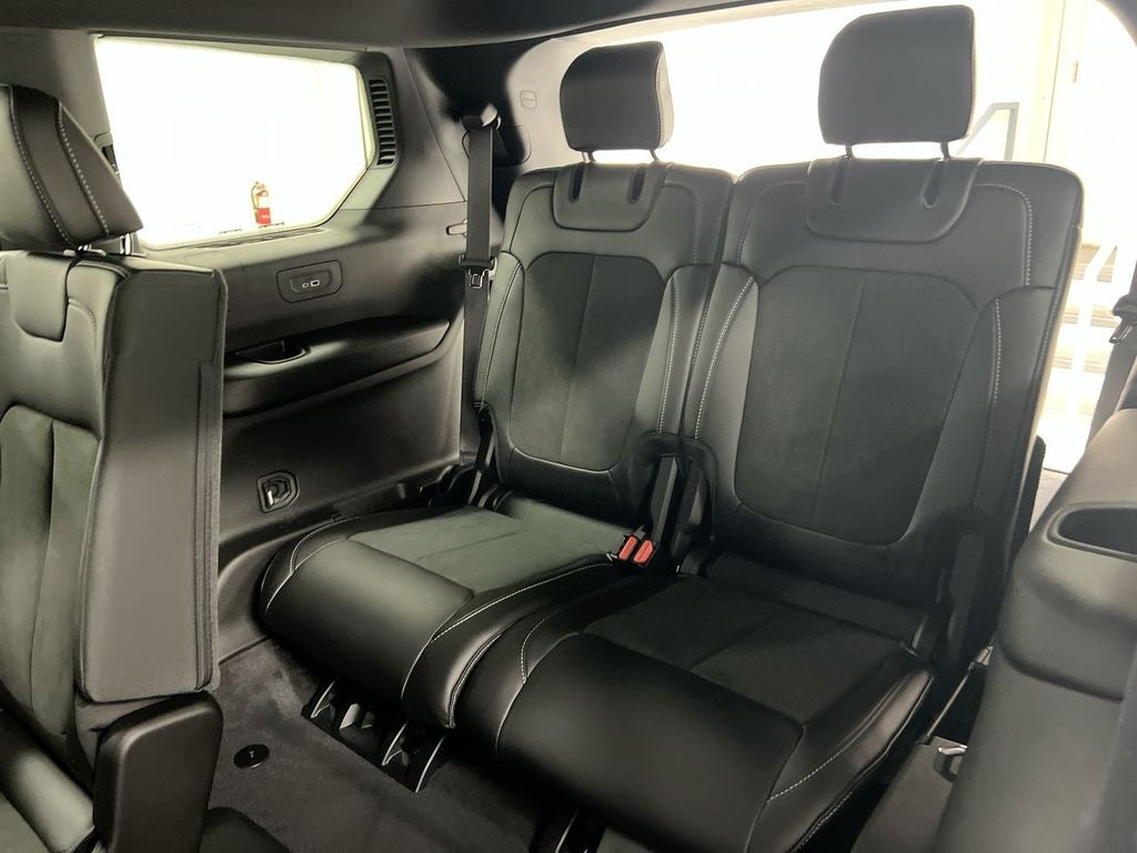 2026 Jeep Grand Cherokee L Laredo