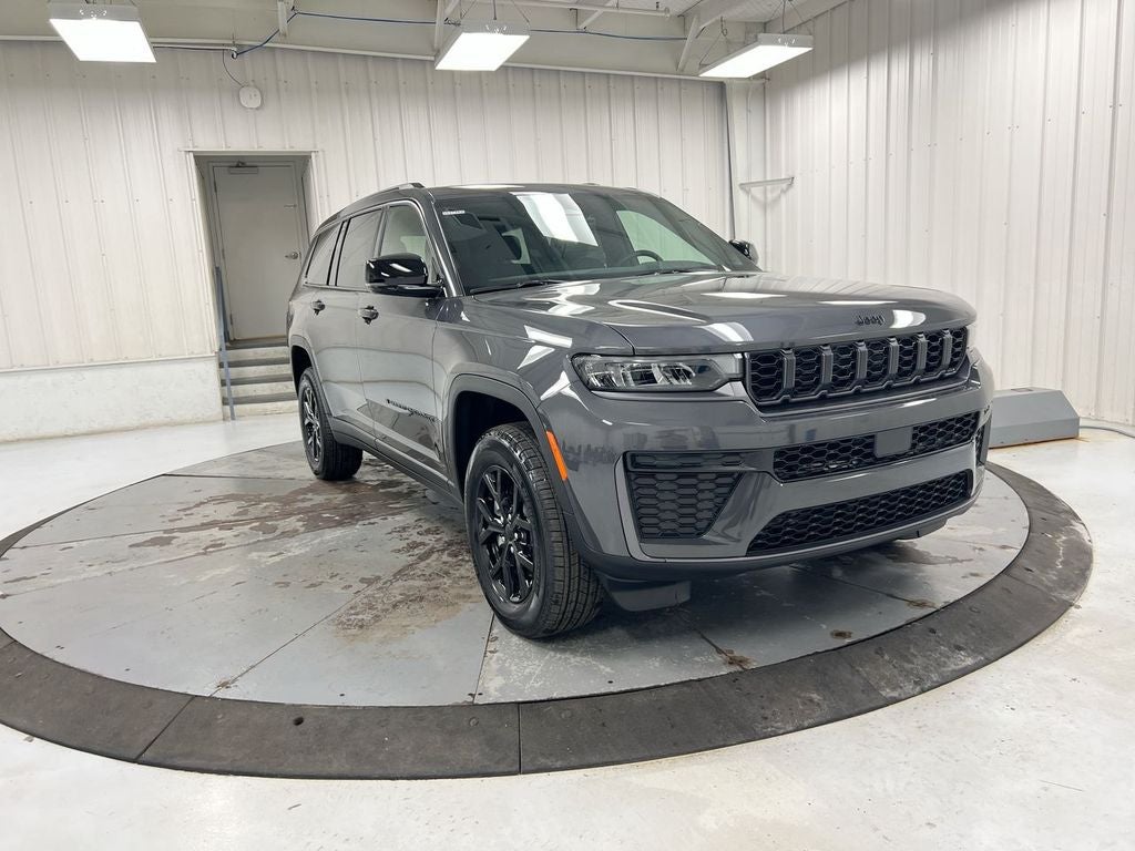 2026 Jeep Grand Cherokee L Laredo