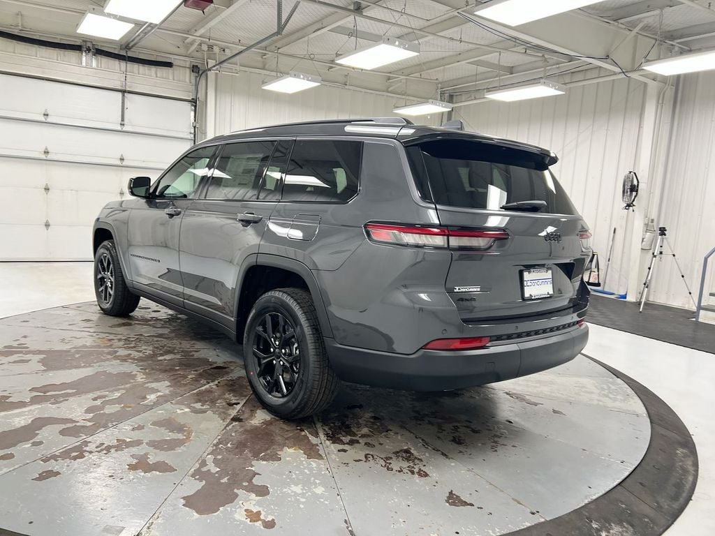 2026 Jeep Grand Cherokee L Laredo