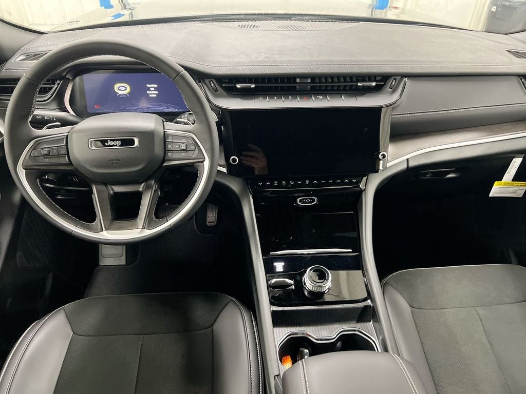 2026 Jeep Grand Cherokee L Laredo