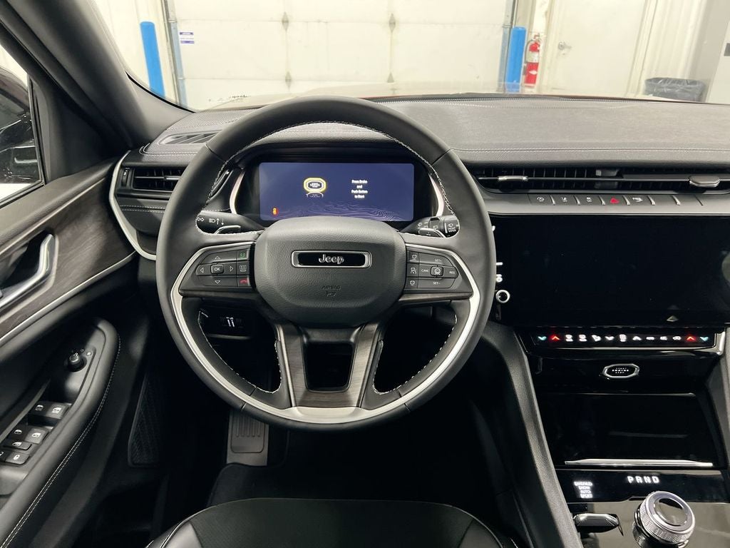 2026 Jeep Grand Cherokee L Laredo