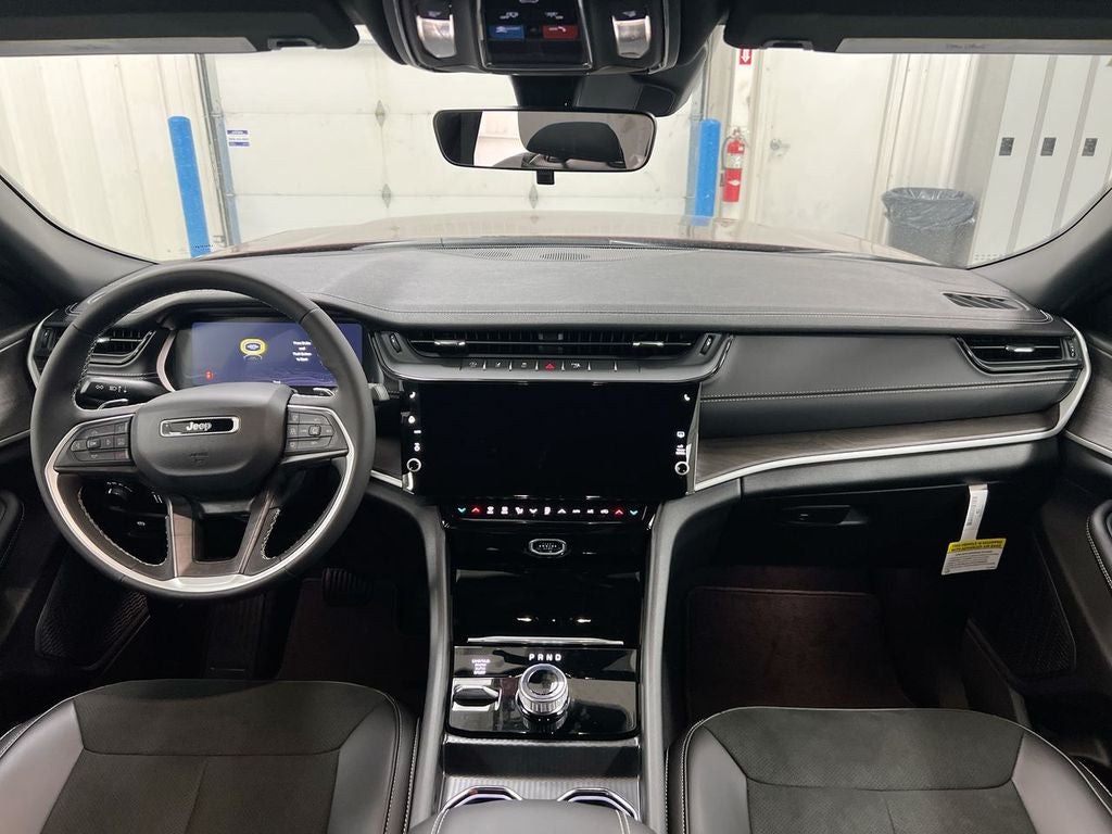 2026 Jeep Grand Cherokee L Laredo