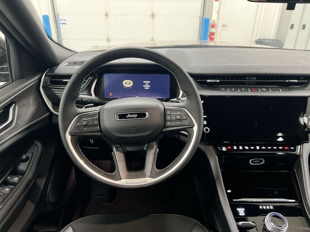 2026 Jeep Grand Cherokee L Laredo