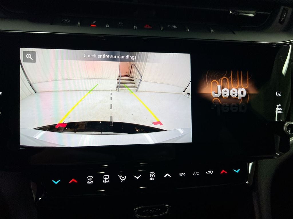 2026 Jeep Grand Cherokee L Laredo