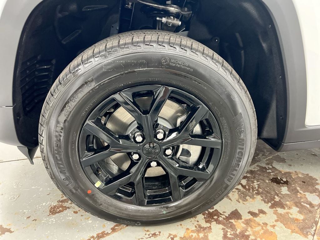 2026 Jeep Grand Cherokee L Laredo