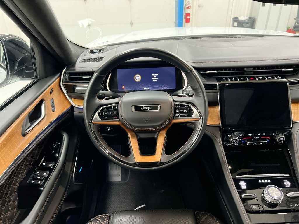 2023 Jeep Grand Cherokee L Summit