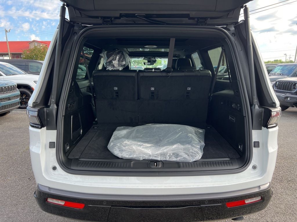 2026 Jeep Grand Wagoneer L 85th Anniversary