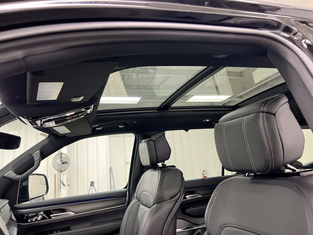 2026 Jeep Grand Wagoneer Summit Obsidian