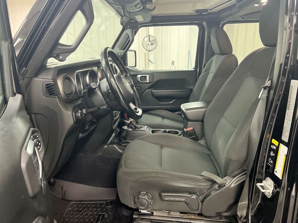 2020 Jeep Gladiator Sport