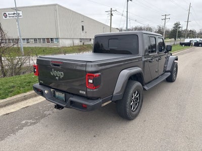 2022 Jeep Gladiator Overland