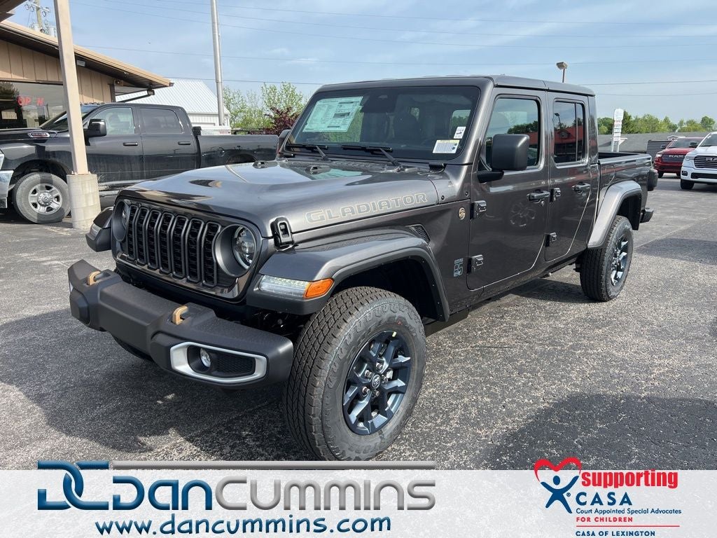 2026 Jeep Gladiator 85th Anniversary Edition Auto's photo