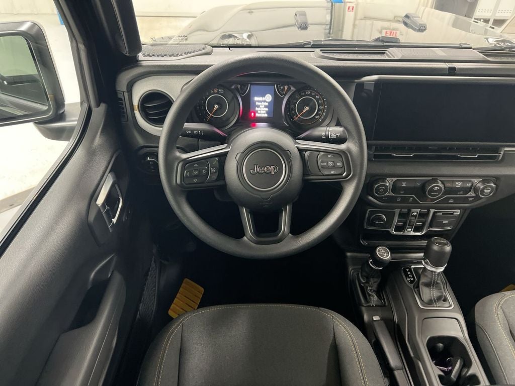 2026 Jeep Gladiator Sport