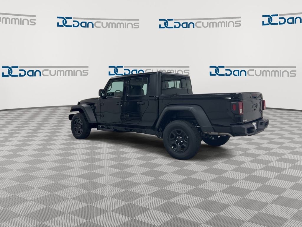 2026 Jeep Gladiator Sport