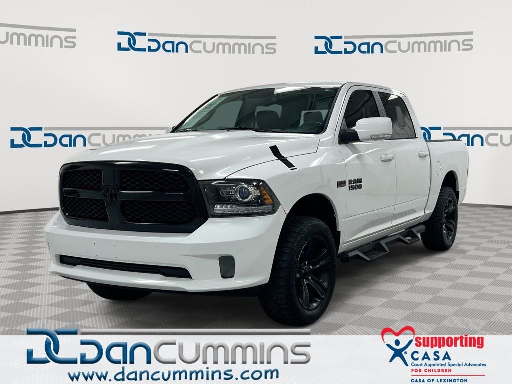 2017 RAM 1500 Night Edition Crew Cab 4x4 5'7" Box's photo