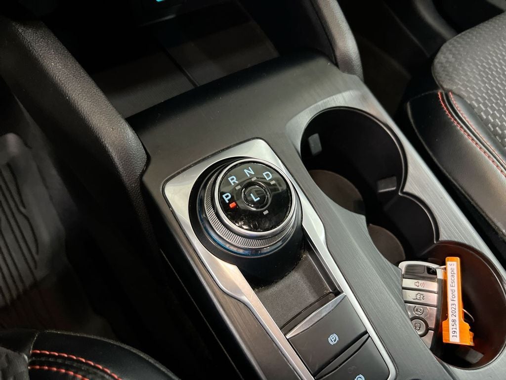2023 Ford Escape ST-Line Select