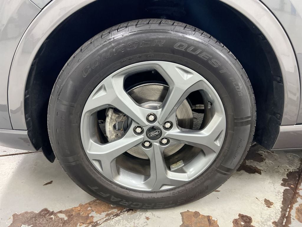 2023 Ford Escape ST-Line Select
