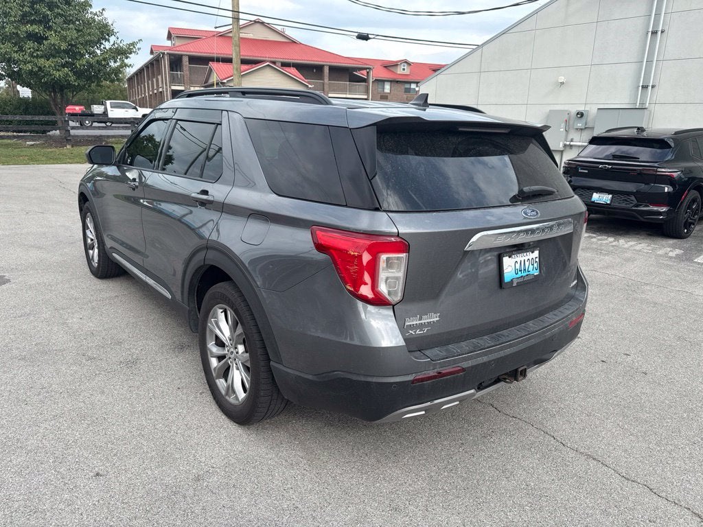 2023 Ford Explorer XLT