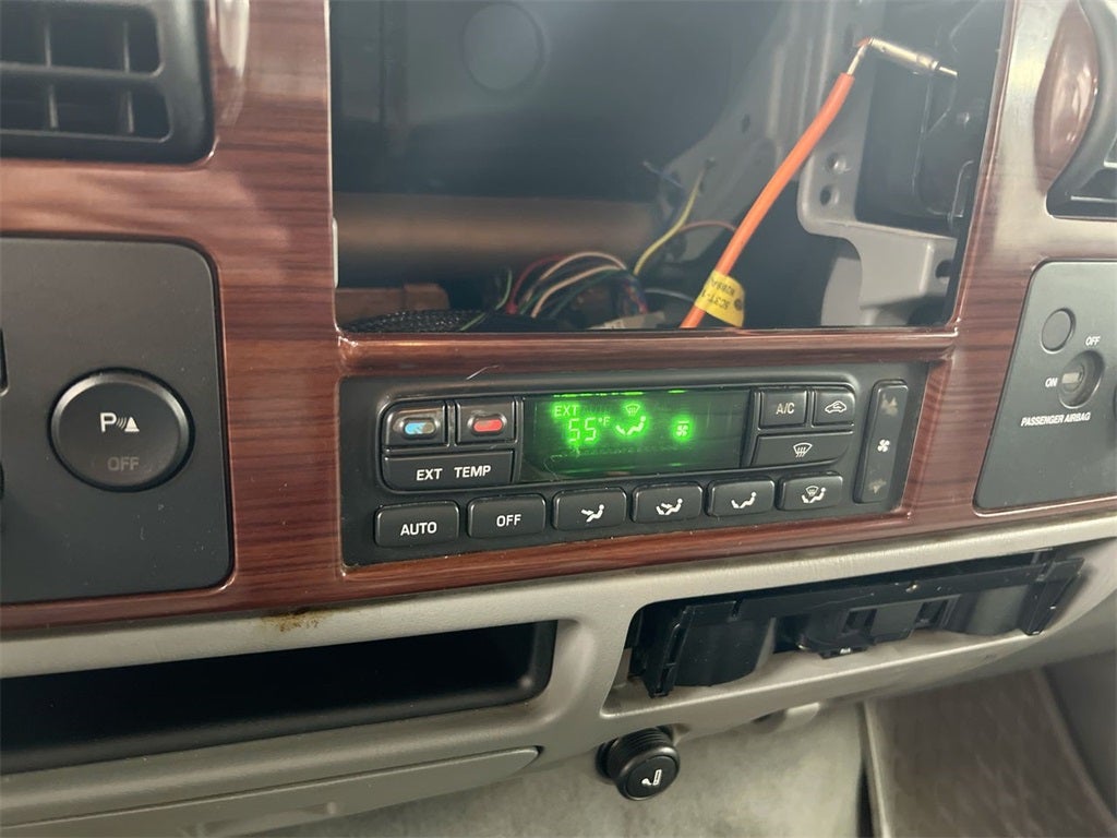 2005 Ford F-250SD Lariat