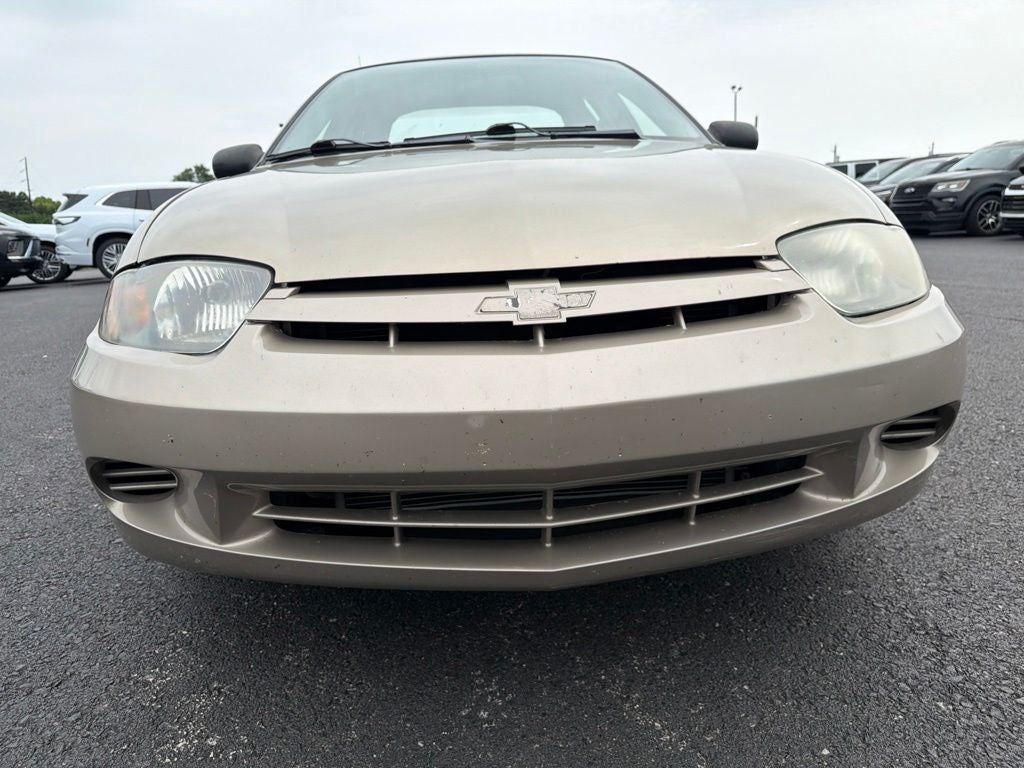 2004 Chevrolet Cavalier Base