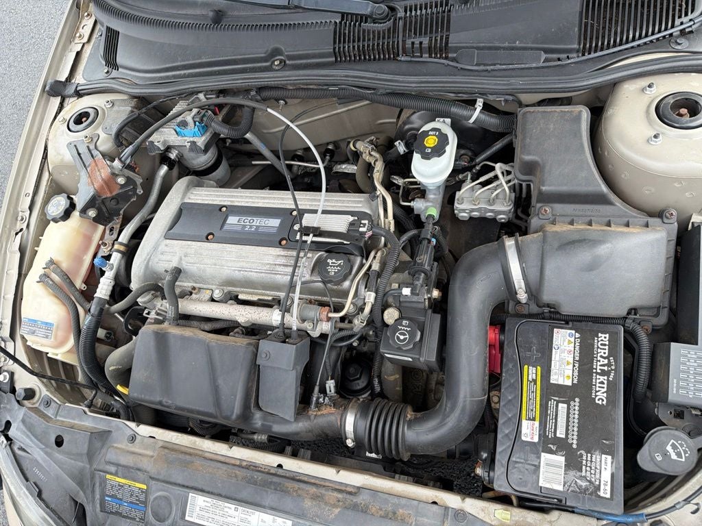2004 Chevrolet Cavalier Base