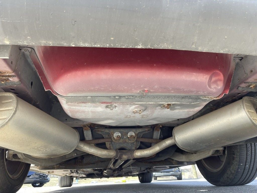 2003 Cadillac DeVille Base