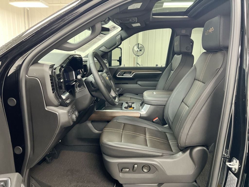 2026 Chevrolet Silverado 2500HD High Country