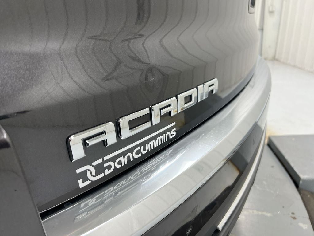 2015 GMC Acadia SLE-2