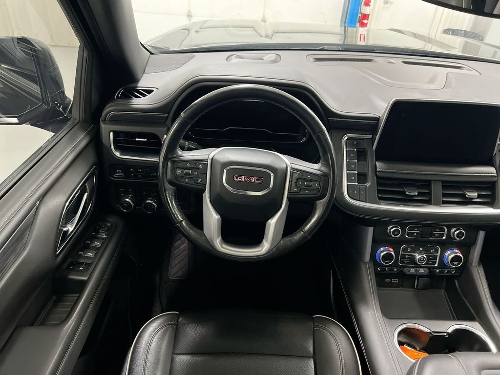 2022 GMC Yukon XL SLT