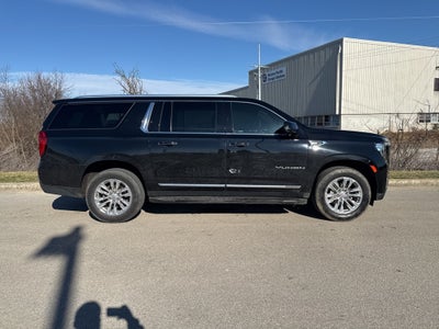 2022 GMC Yukon XL SLT