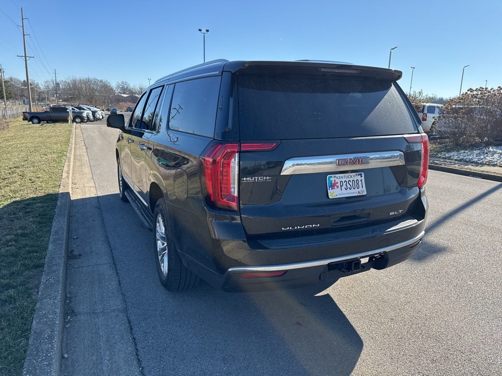 2022 GMC Yukon XL SLT
