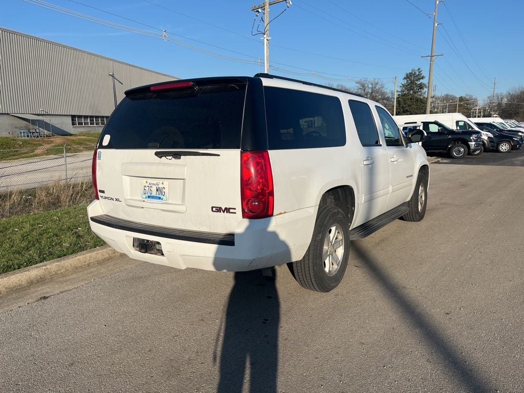 2011 GMC Yukon XL SLE 1500