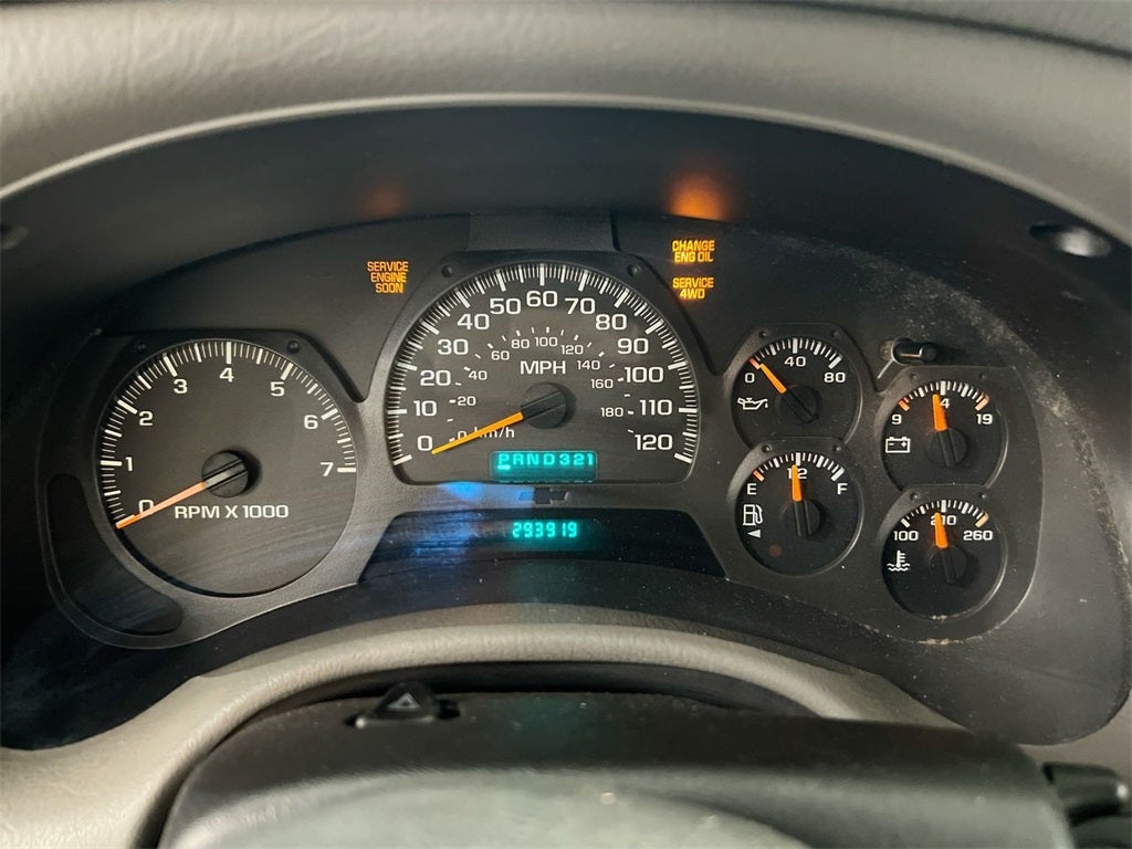 2004 Chevrolet TrailBlazer LS
