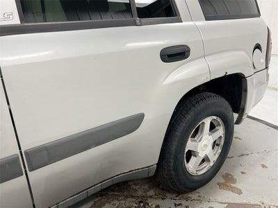 2004 Chevrolet TrailBlazer LS