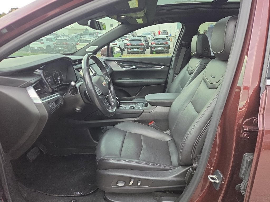 2023 Cadillac XT5 Premium Luxury
