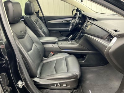 2018 Cadillac XT5 Premium Luxury