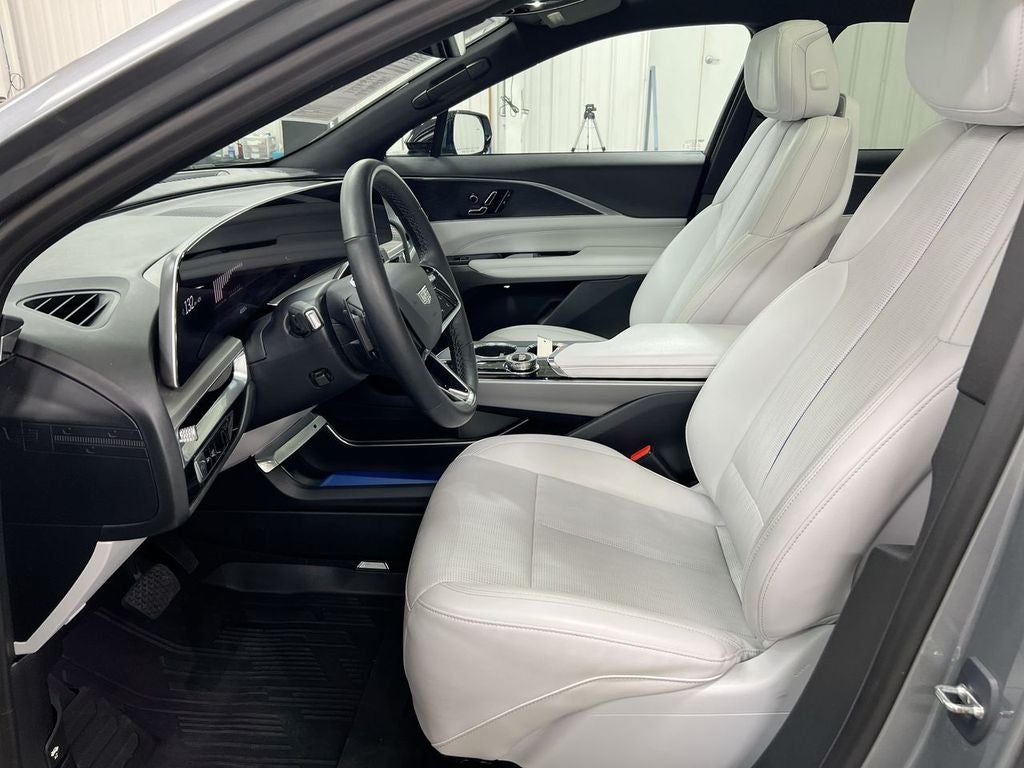 2024 Cadillac LYRIQ Luxury
