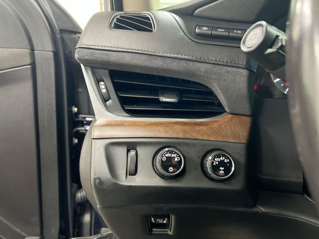 2018 Cadillac Escalade ESV Premium