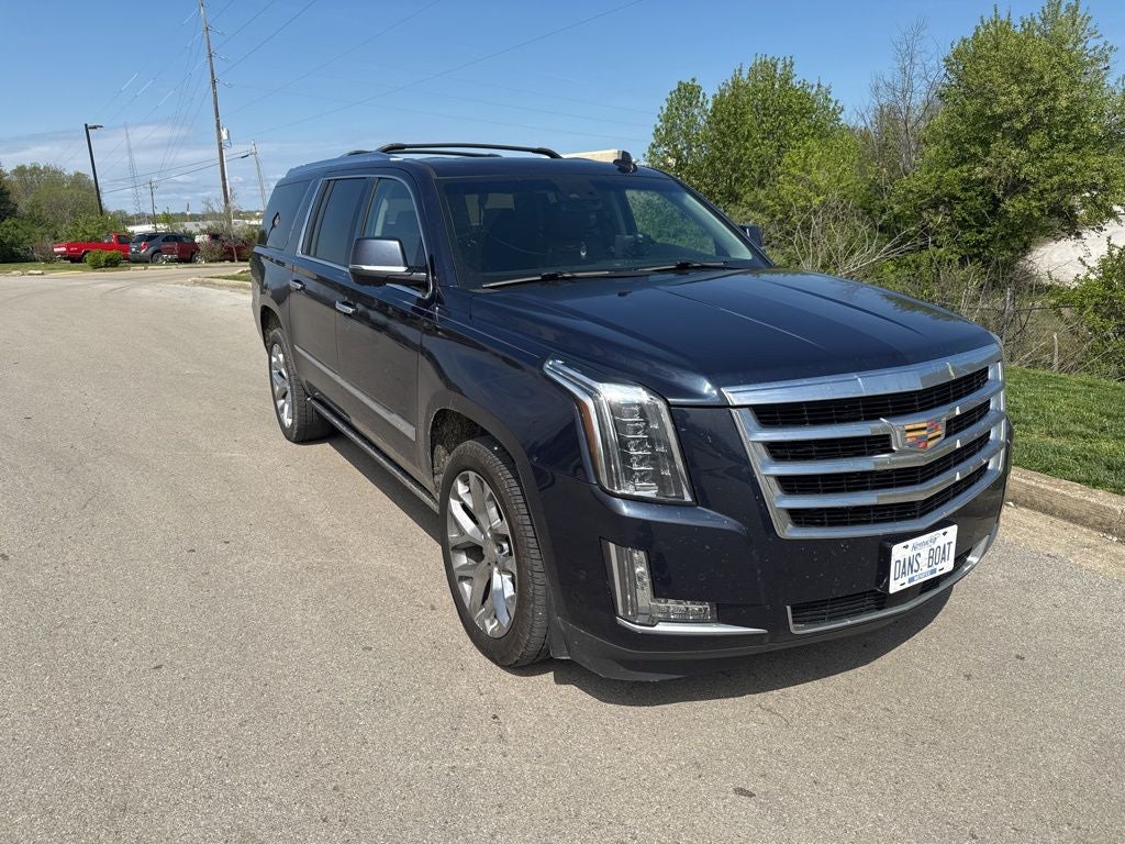 2018 Cadillac Escalade ESV Premium