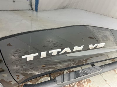 2018 Nissan Titan SV
