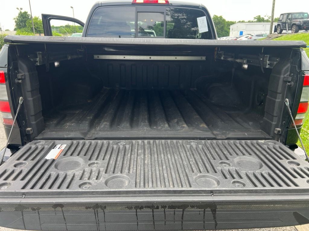 2022 Nissan Frontier SV