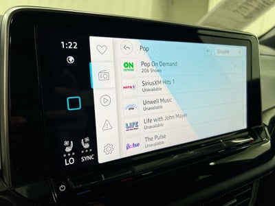 2025 Volkswagen Atlas Cross Sport 2.0T SE w/Technology