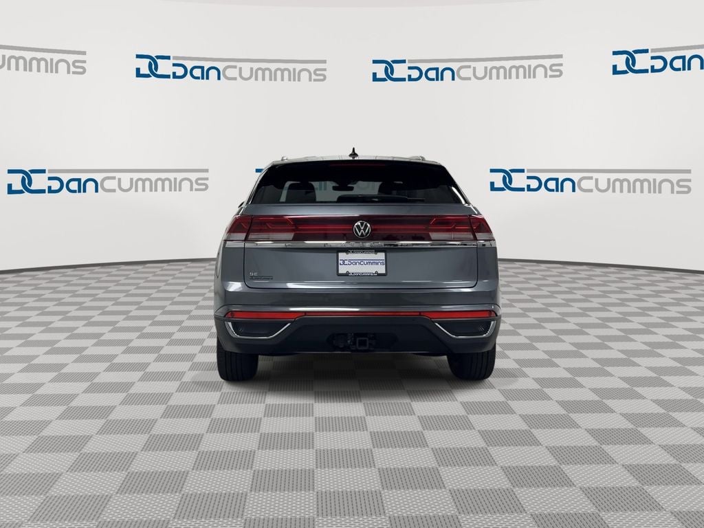 2025 Volkswagen Atlas Cross Sport 2.0T SE w/Technology