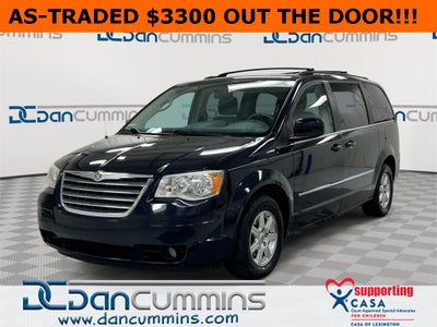 2010 Chrysler Town & Country Touring