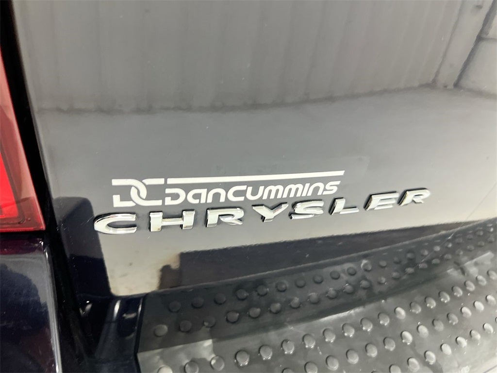 2010 Chrysler Town & Country Touring