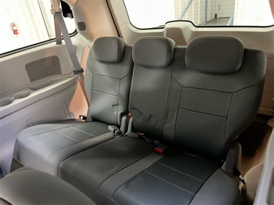 2010 Chrysler Town & Country Touring