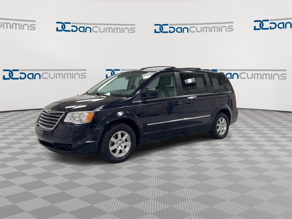 2010 Chrysler Town & Country Touring