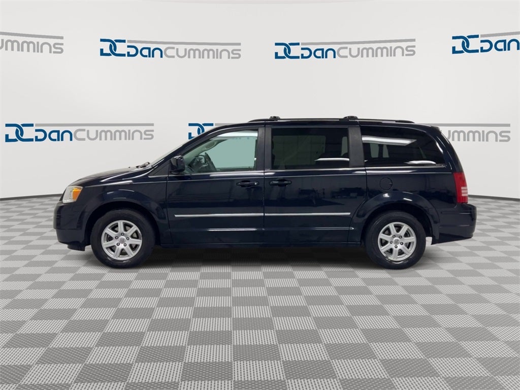 2010 Chrysler Town & Country Touring