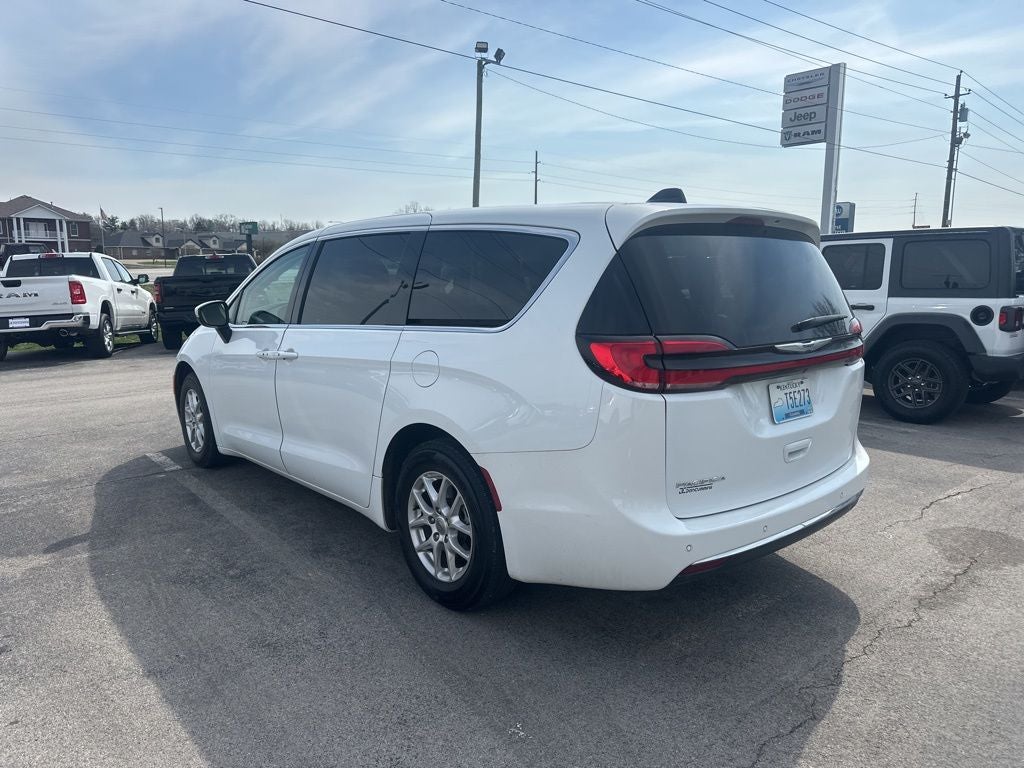 2023 Chrysler Pacifica Touring L